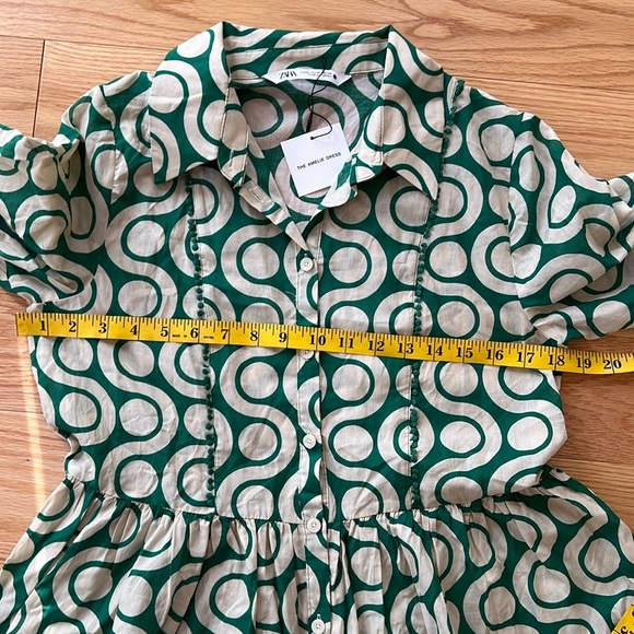New! Zara medium green ecru combo long sleeve front button dress. - Picture 7 of 9
